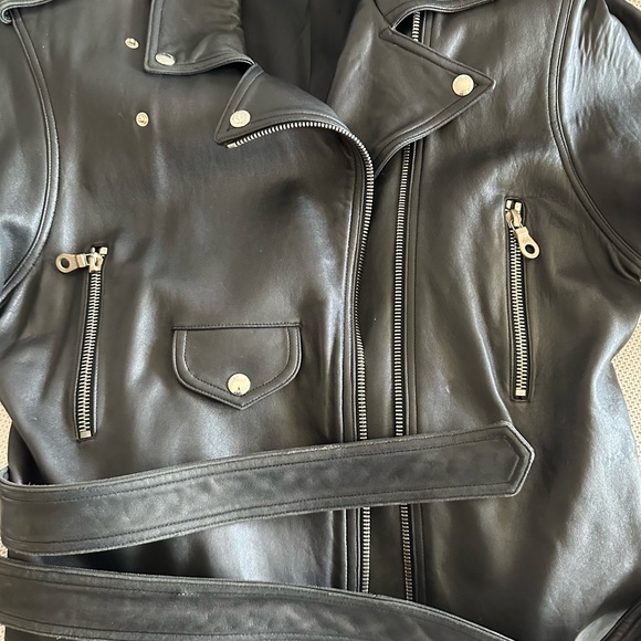 Motorcycle style leather jacket - Picture 5 of 7